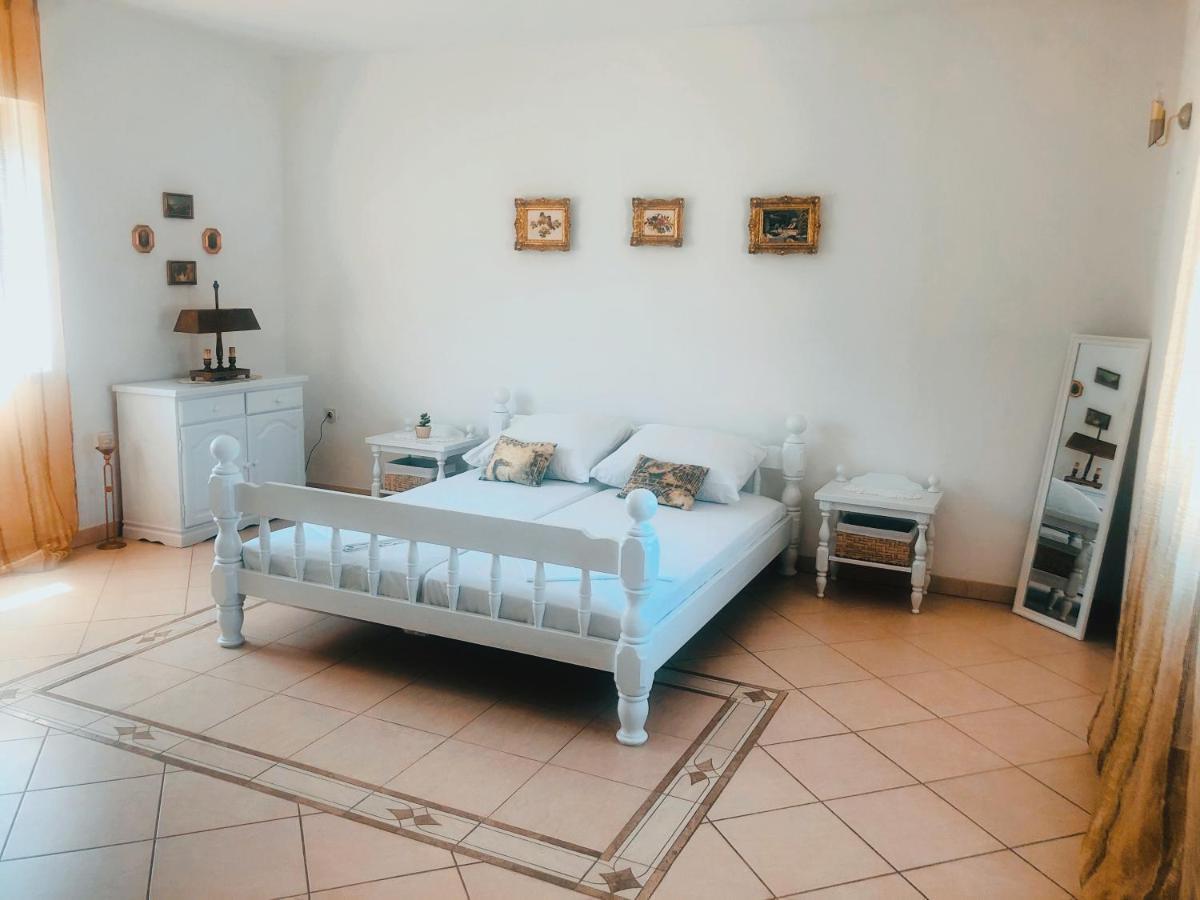 سوبيتار Apartmani Bepina المظهر الخارجي الصورة