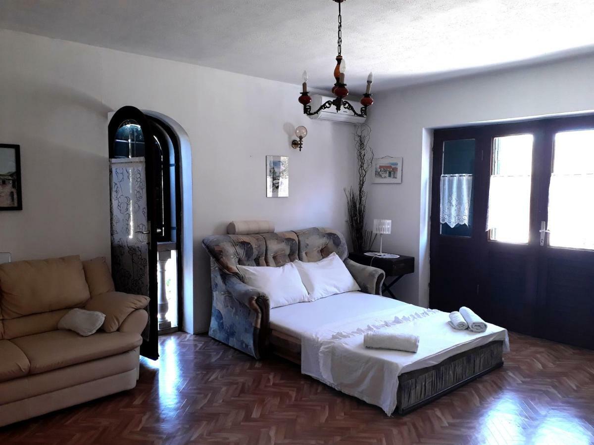 سوبيتار Apartmani Bepina المظهر الخارجي الصورة